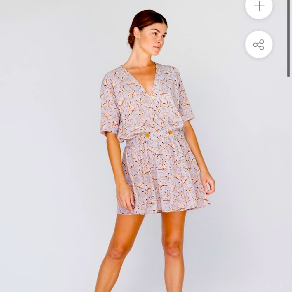 BNWT Acacia Rome dress Size S